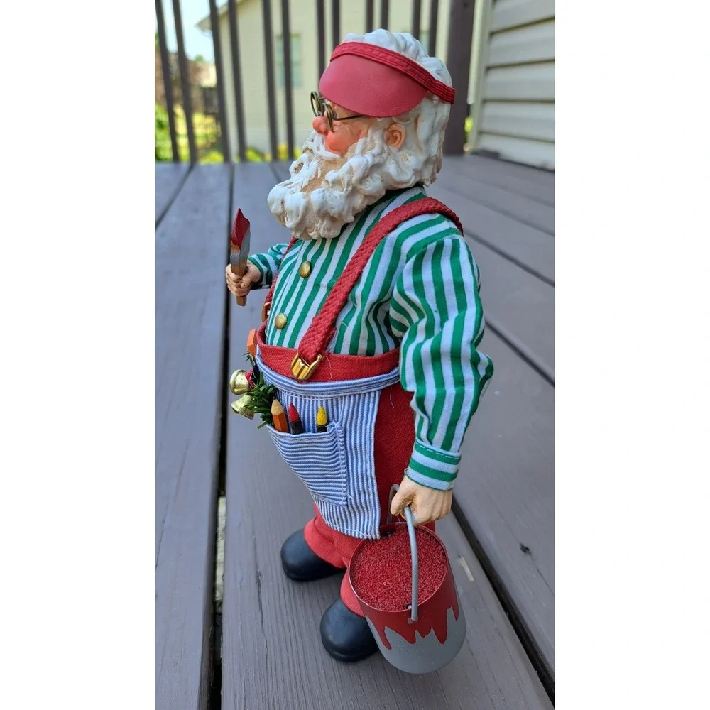 Clothtiques Possible Dreams Santa  Figurine 